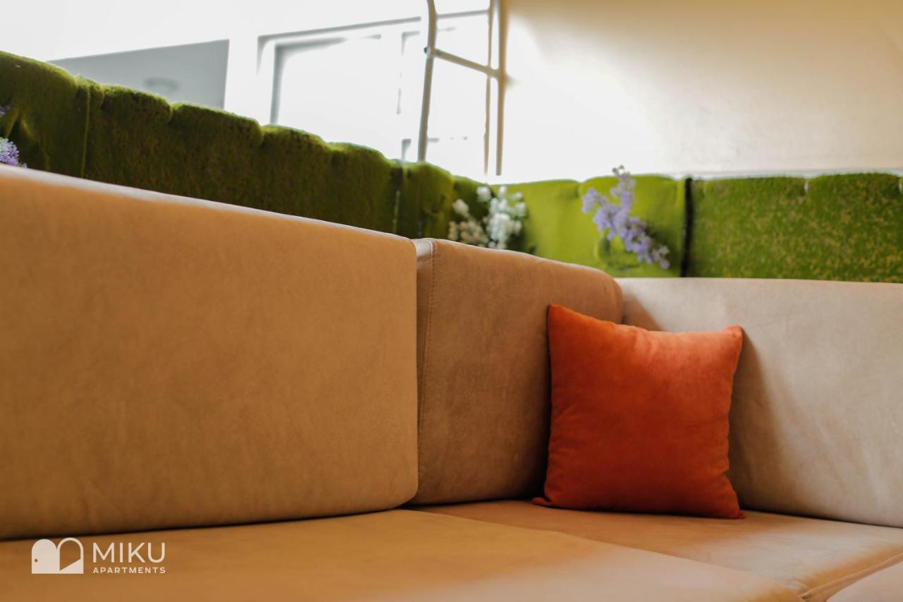 Miku Apartment - Perfect 1Bedroom At Komuna E Parisit Tiranë Eksteriør bilde